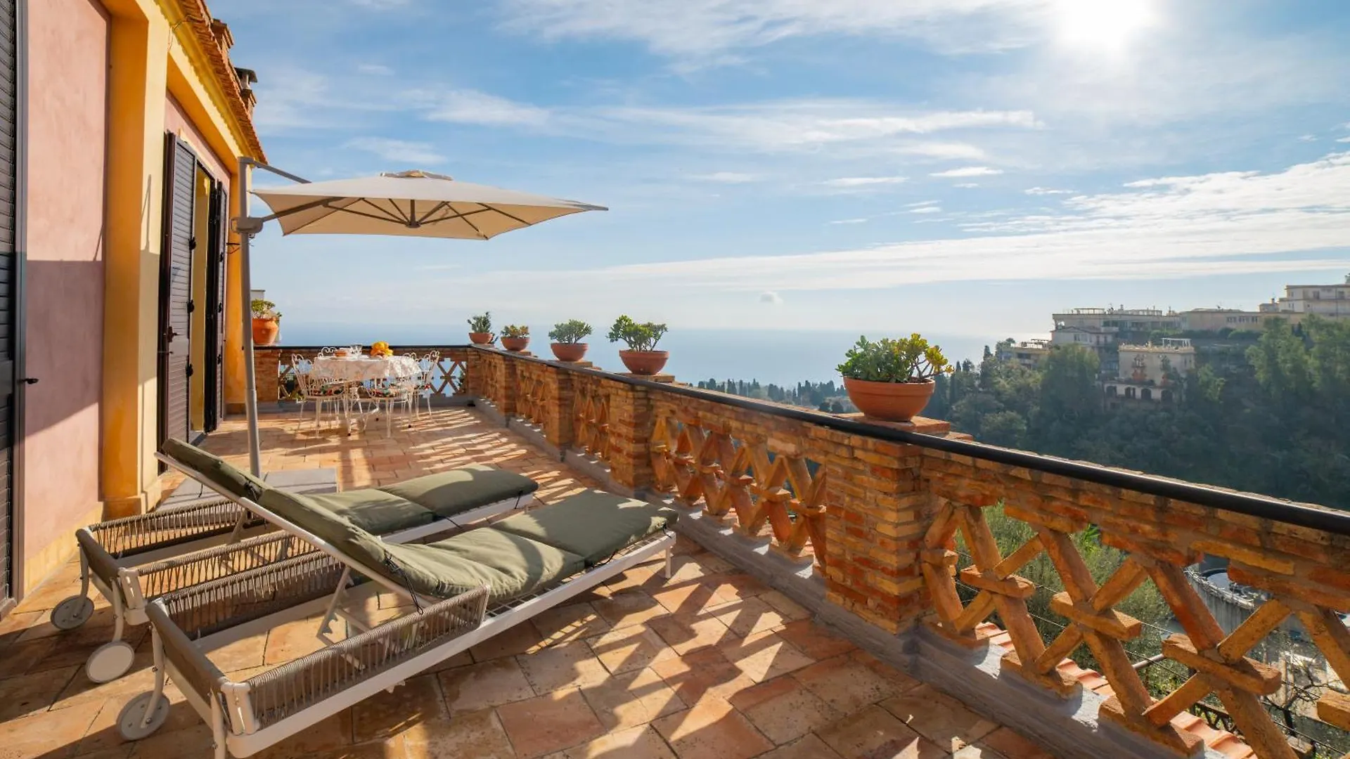 Villa Aurora, Taormina